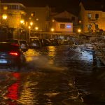 Ciklonalna plima poplavila večeras obalu